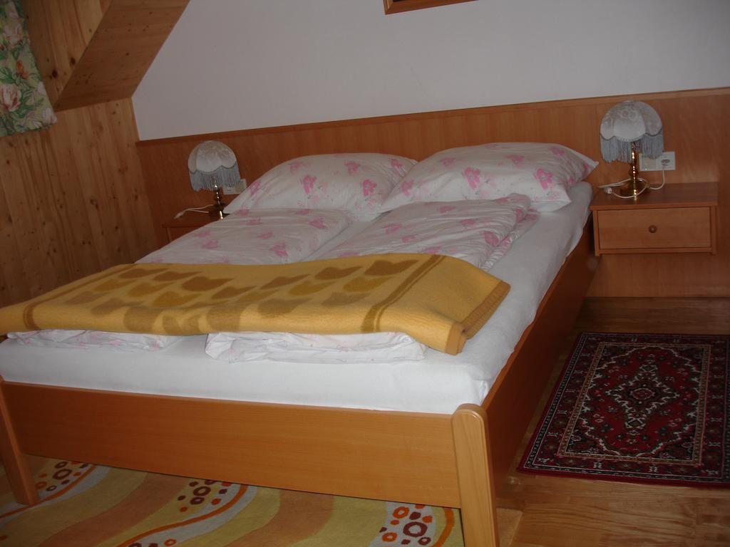 Apartment Janschitz Gundersheim Chambre photo